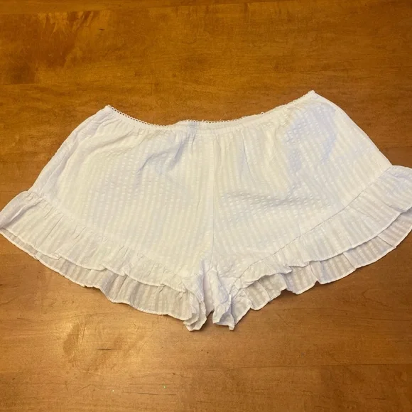 Princess Polly White High Waist Shorts - Picture 3 of 7